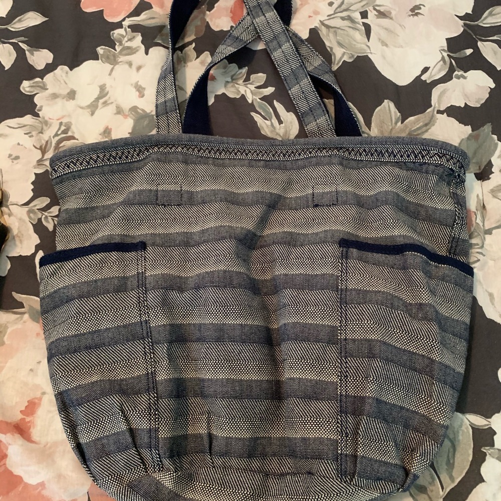 31 Metro Retro Bag. Used once. Excellent condition